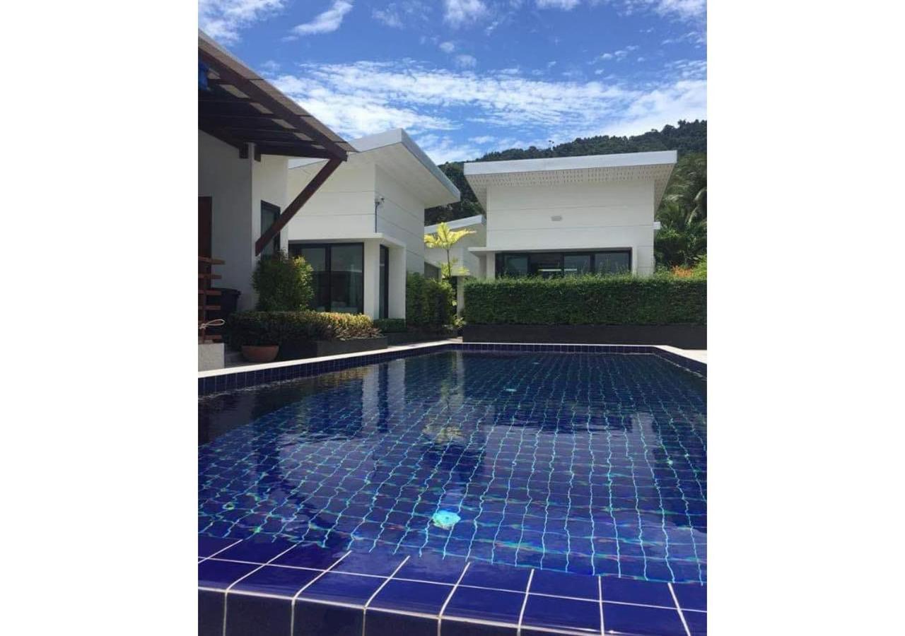 Limelight Village Thong Nai Pan Yai Exterior photo