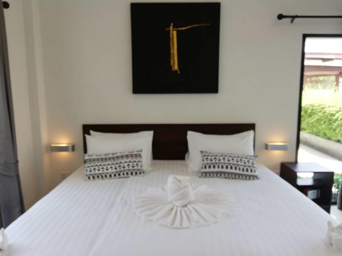Limelight Village Thong Nai Pan Yai Exterior photo