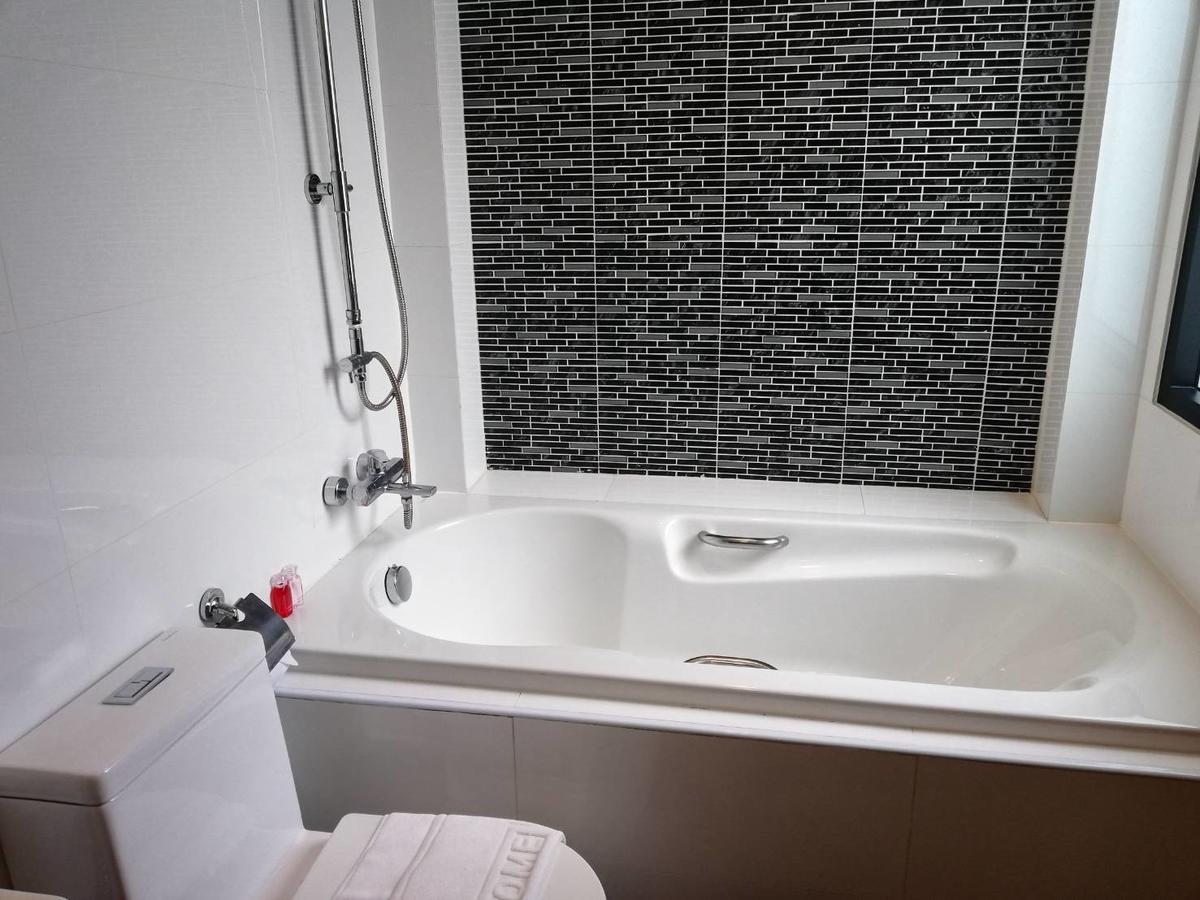 Limelight Village Thong Nai Pan Yai Exterior photo