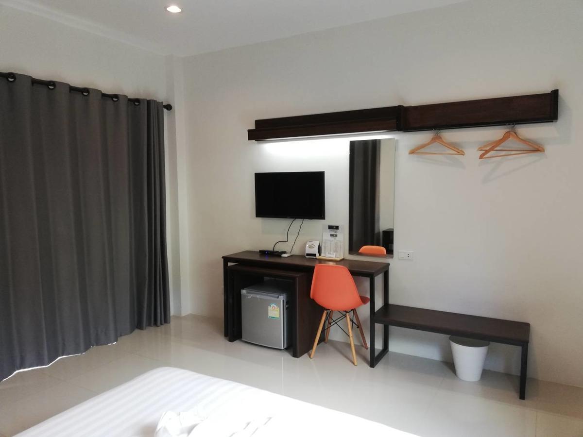 Limelight Village Thong Nai Pan Yai Exterior photo