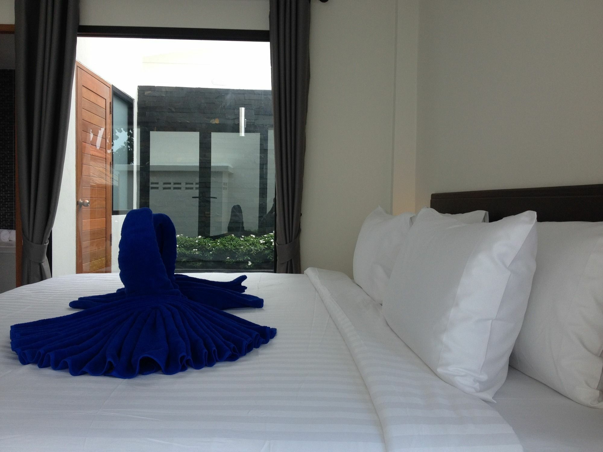 Limelight Village Thong Nai Pan Yai Exterior photo